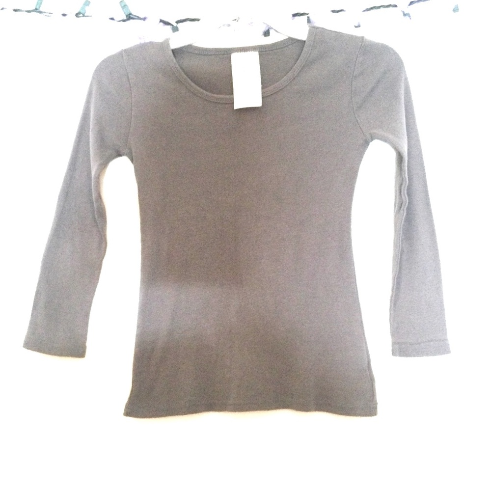 Girls beautees long sleeve shirt. Small